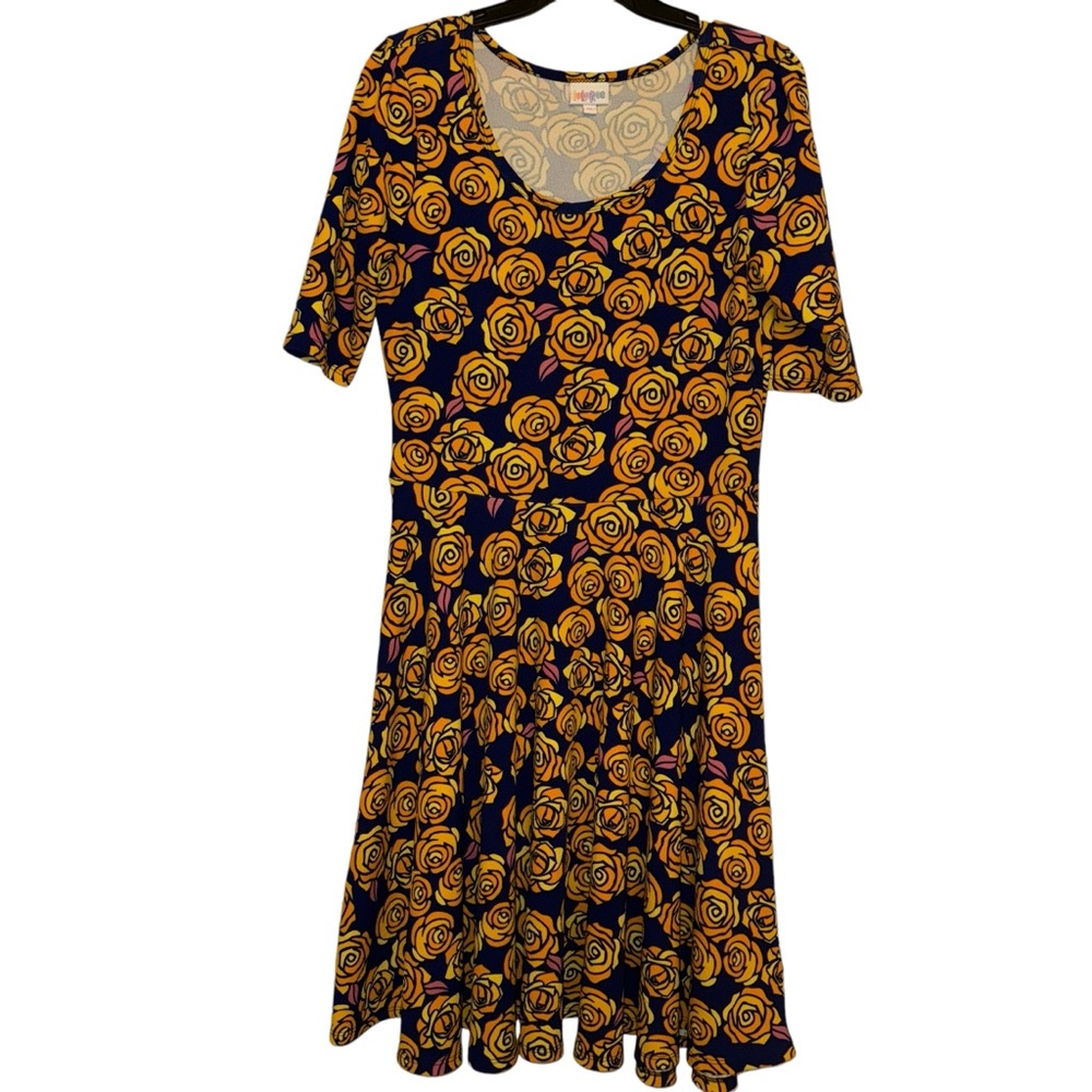 Lularoe Nicole Dress size XL yellow rose print. Midi dress with yellow roses.